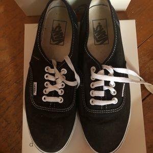 Black vans